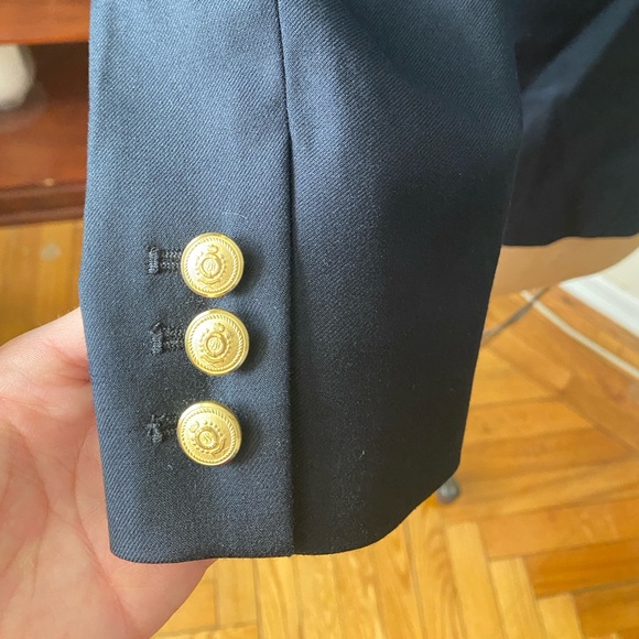 Brooks Brothers Double Breasted Navy Wool Blazer with Gold Tone Buttons - Size 4 - Picture 5 of 10